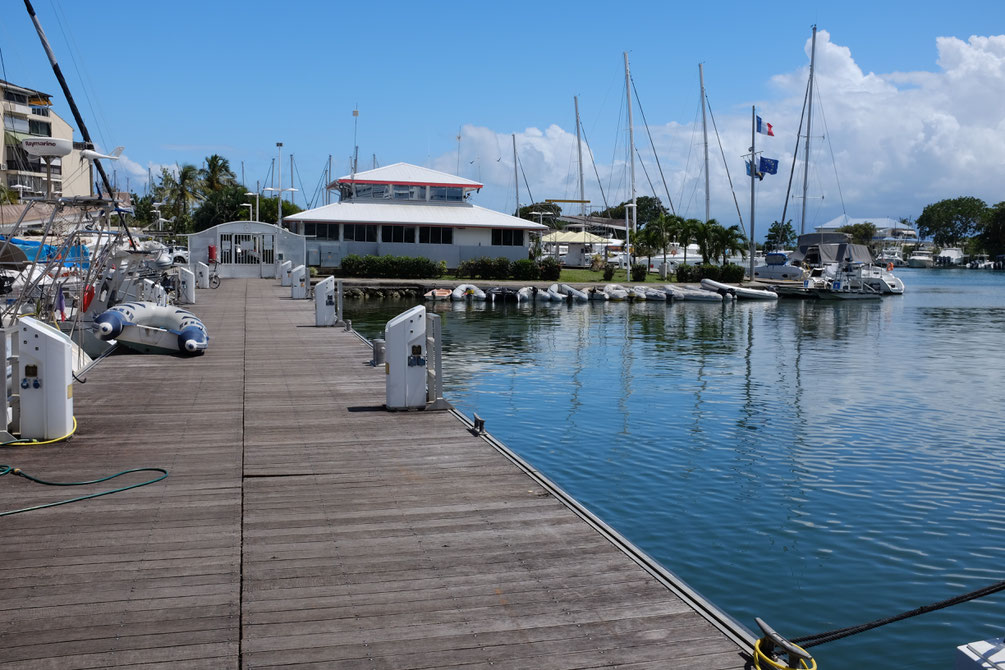 Unser Gäste-Steg in der Bas du Fort Marina
