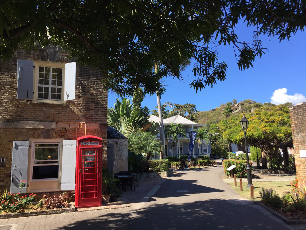 Telefonzelle in English Harbour